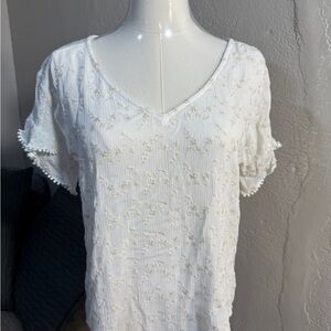 Democracy White Embroidered Textured Blouse Size M Boho
